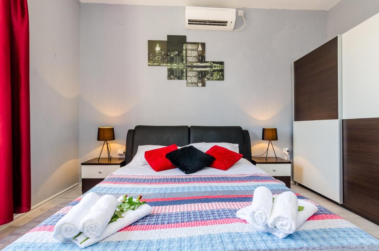 Holiday Home Lungo Mare Mlini Zewnętrze zdjęcie