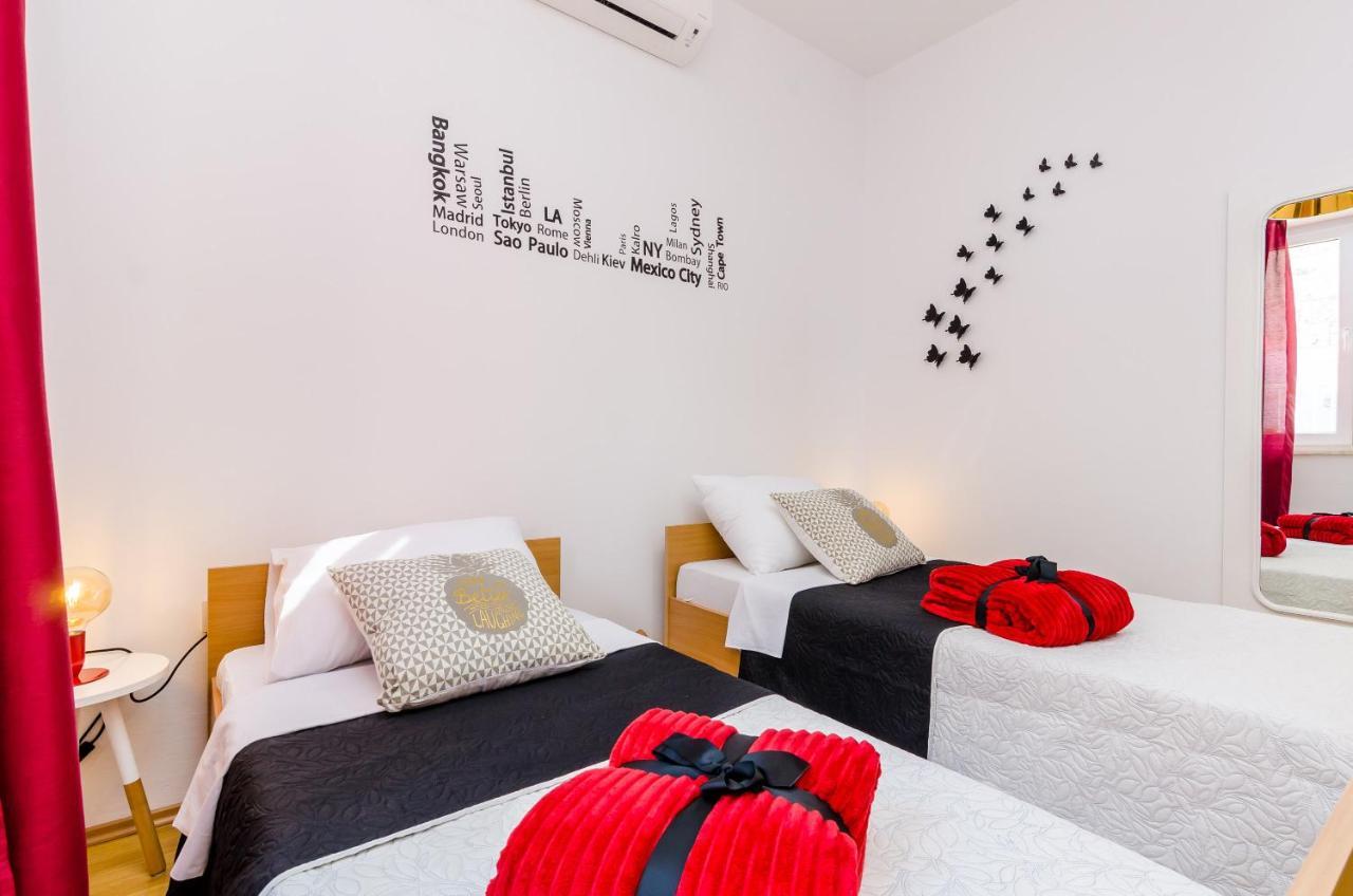 Holiday Home Lungo Mare Mlini Zewnętrze zdjęcie