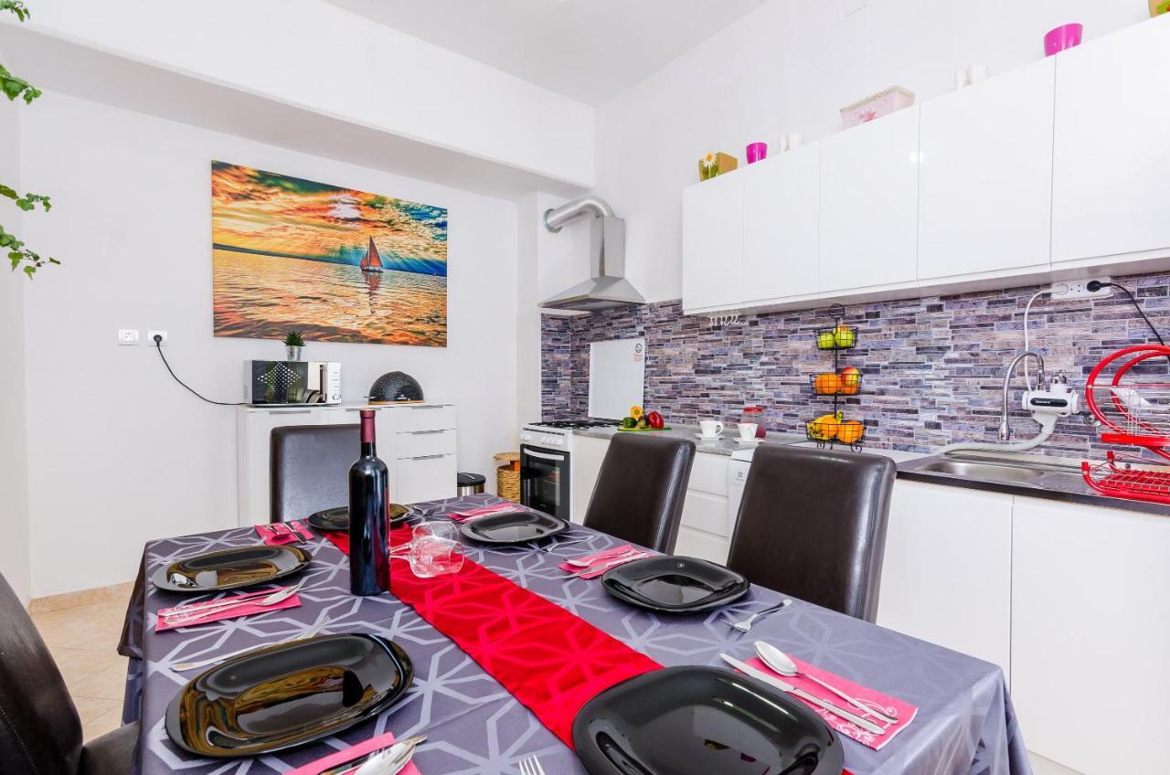 Holiday Home Lungo Mare Mlini Zewnętrze zdjęcie