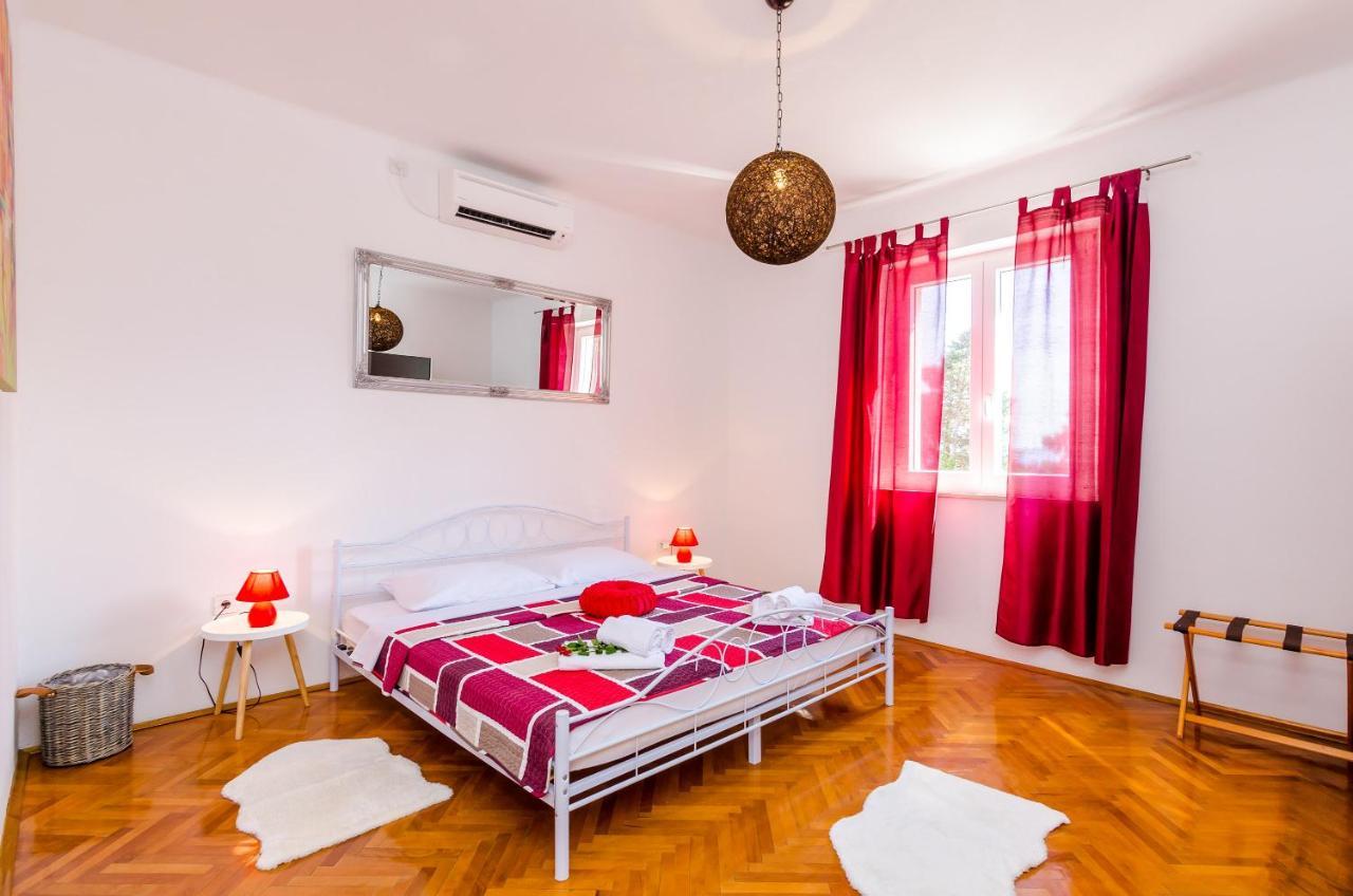 Holiday Home Lungo Mare Mlini Zewnętrze zdjęcie